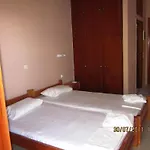 شقة Liogerma ترابيزاكي